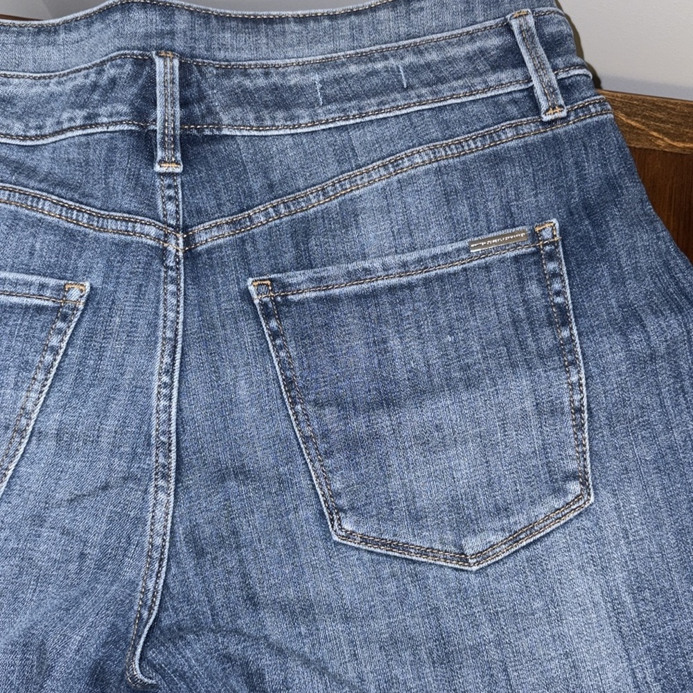 White House Black Market Denim Jean Shorts - Picture 9 of 12